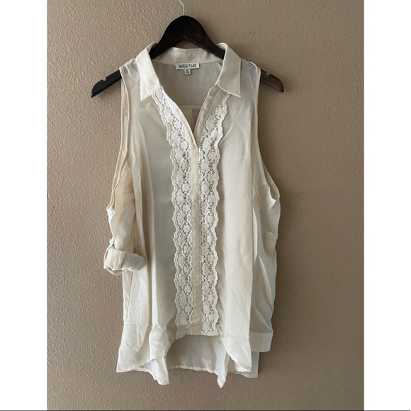 Button Down Open Shoulder Blouse - Picture 4 of 4